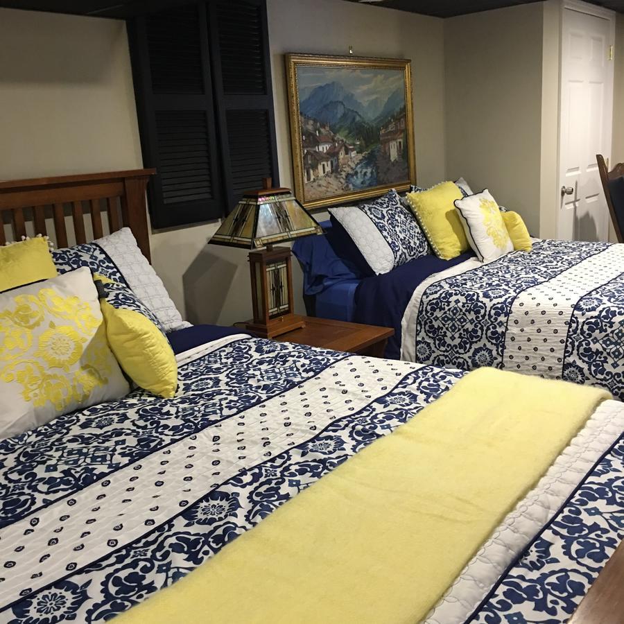 Bed and Breakfast The Ashe Farm Marshall Esterno foto